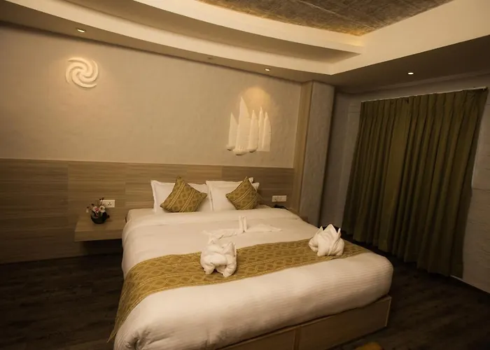 Vastu Boutique
