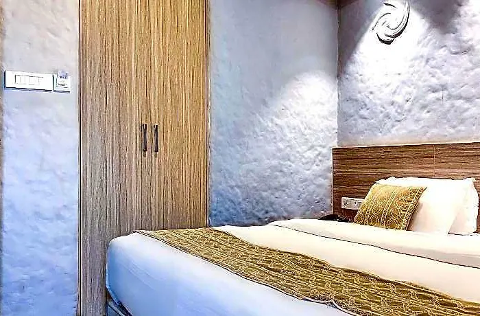 Vastu Boutique 3*